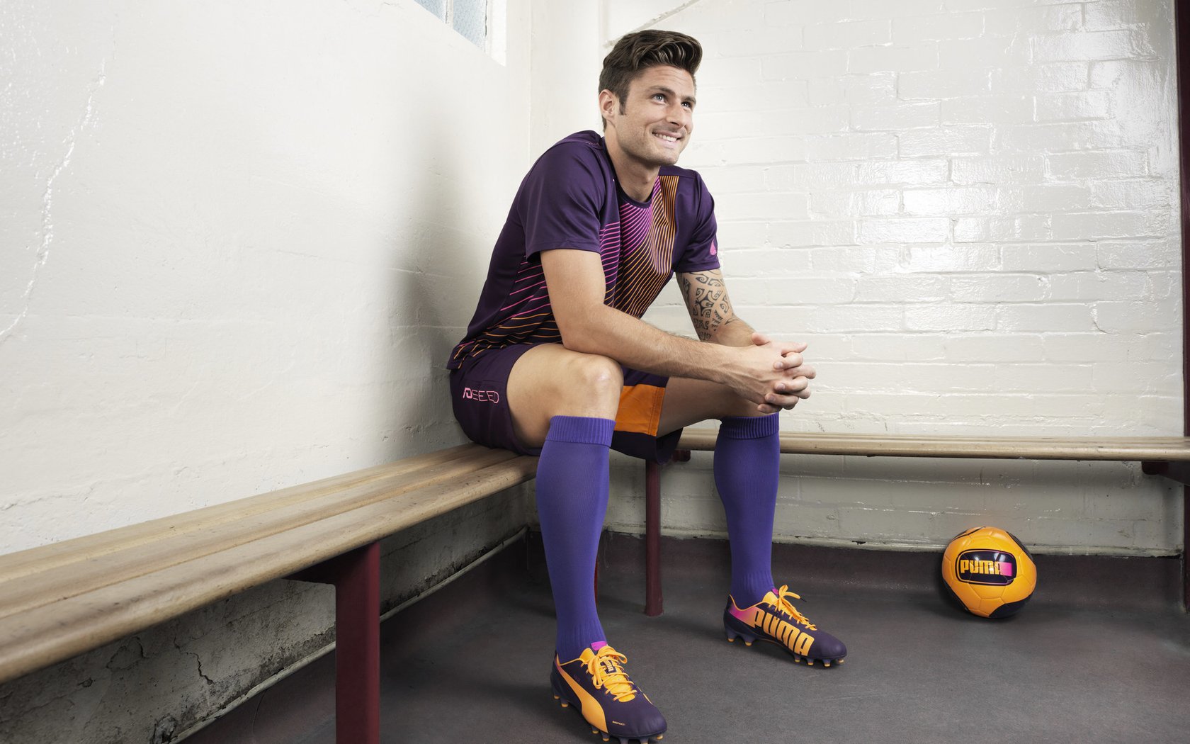 英超冲刺激烈：悬念、激情逐步升温！，“英超”