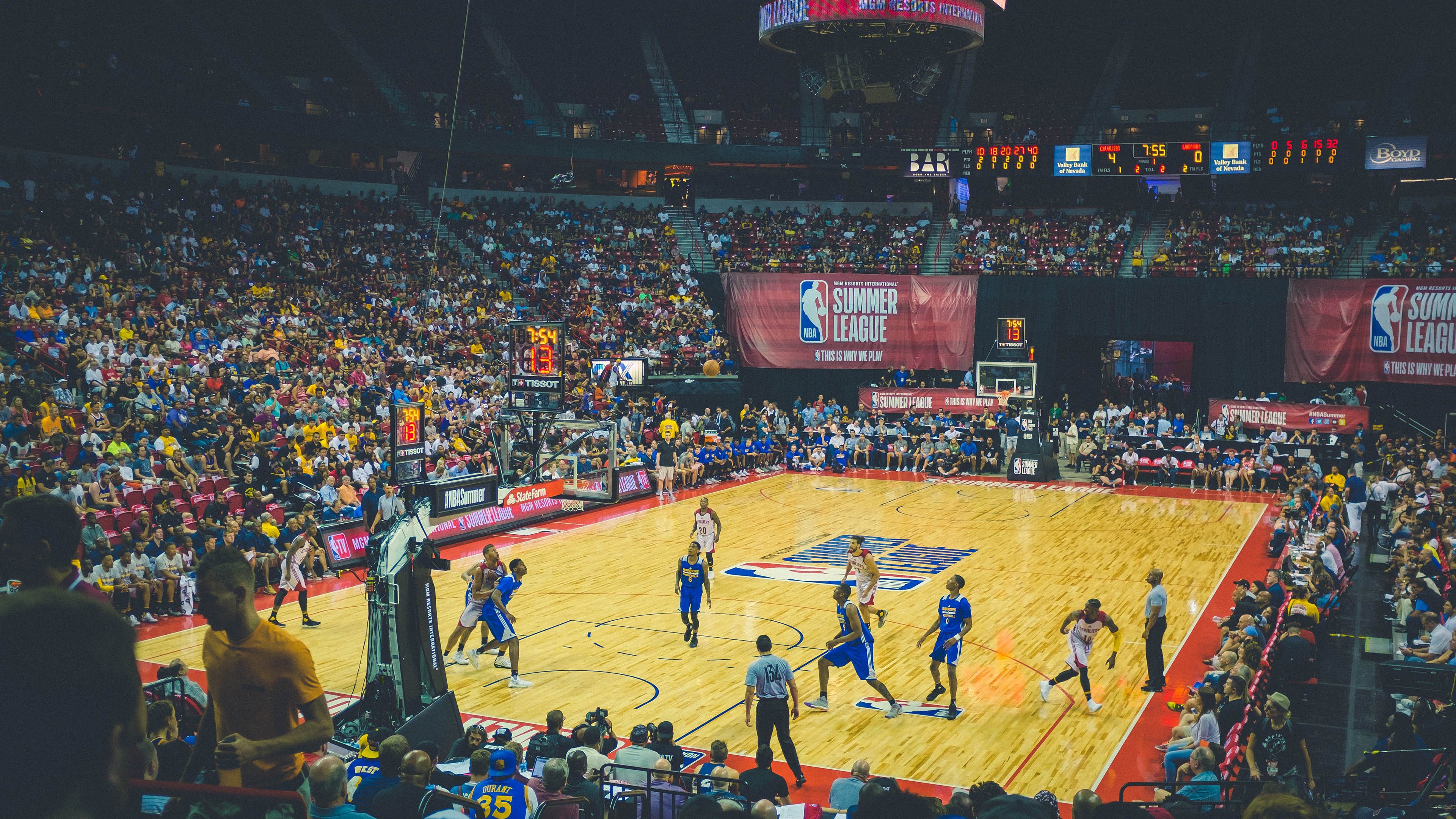 荷兰跳水双人项目配合默契，荷兰dj双人组vicetone介绍