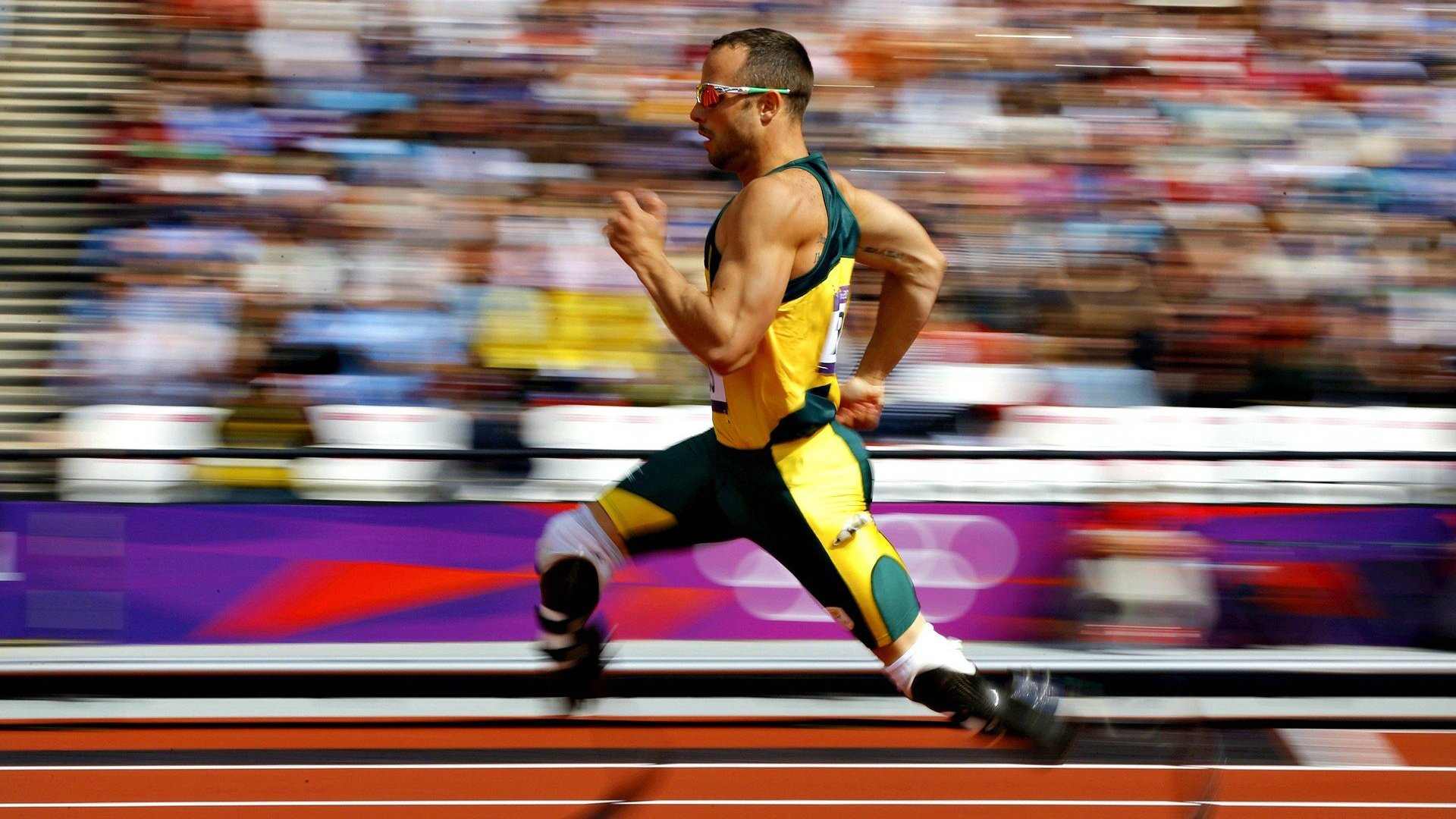 开云官网app-里根·史密斯领跑赛道摘金成功，里瑟 史密斯